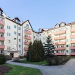 Apartment Spacious At Polnej Rozy Near The Kabaty Metro Station Warsaw